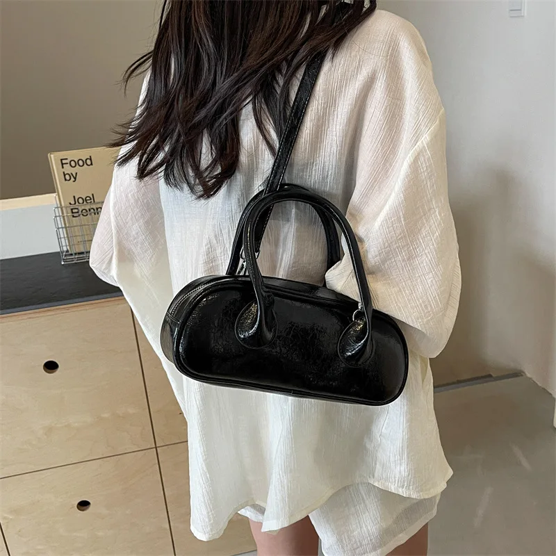 Simple Portable Bowling Shoulder Bag Ladies 2024 New Fashion Casual All-match Niche Handbags Shoulder Slung Pillow Bag