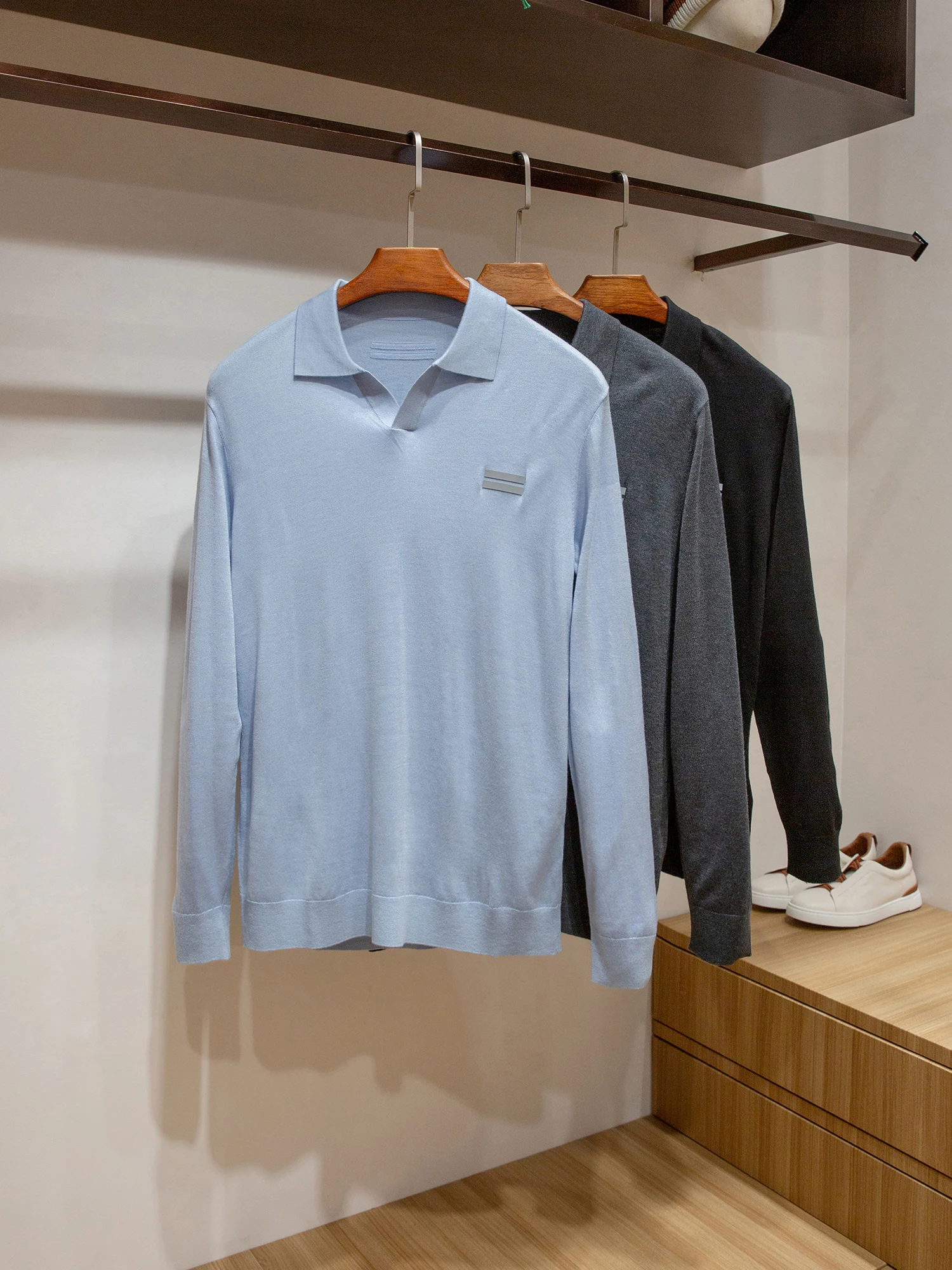 

Ele Lightweight Knitted Wool Blend Sweater for Men Casual Faion Loose Fit Turn-down Collar Comfortable Breathable