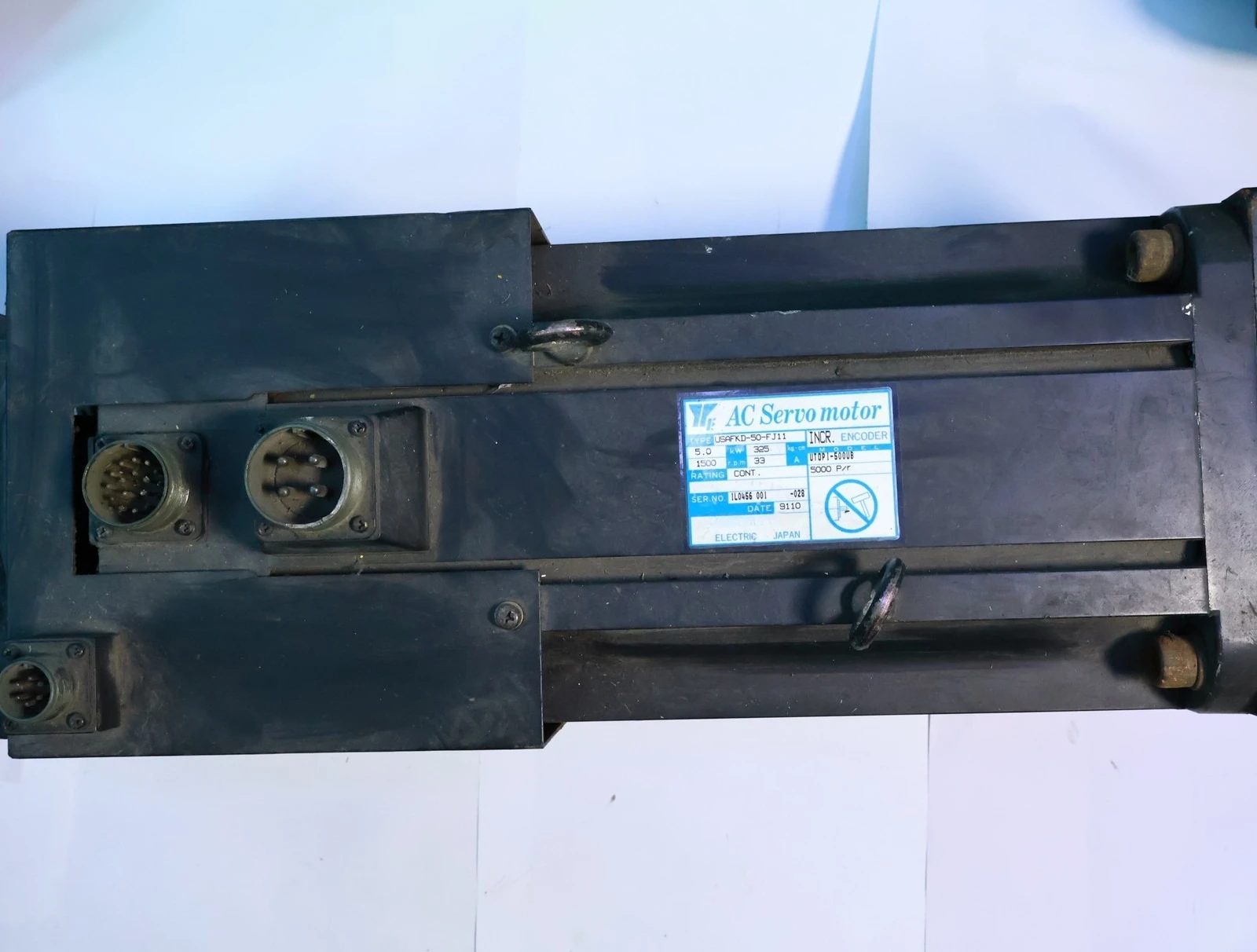 SGMS-50A6A-FJ11 For Yaskawa SGMS-50A6A-FJ11 Used Servo Motor