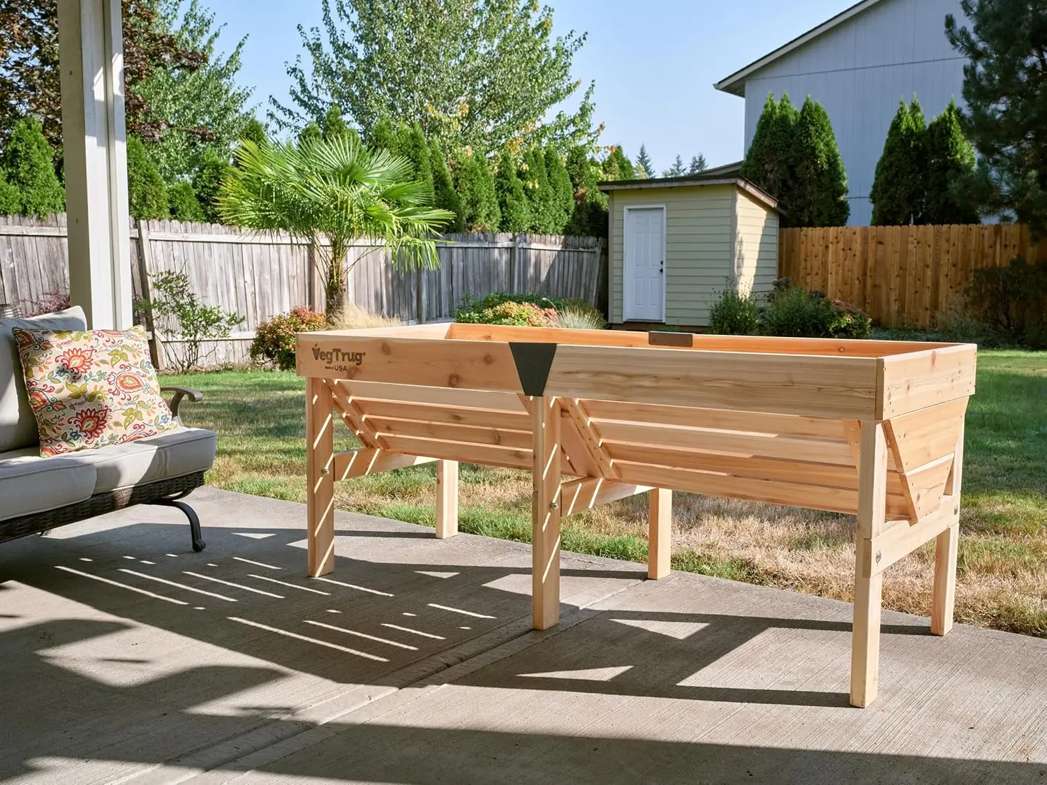 Classic Raised Bed, Natural, Medium 1.8m - Made in USA - Uncoated Red Cedar Wood V-Shaped Garden Bed for Outdoor Gardening - Ergonomic Design for Balcony, Patio & Small Spaces