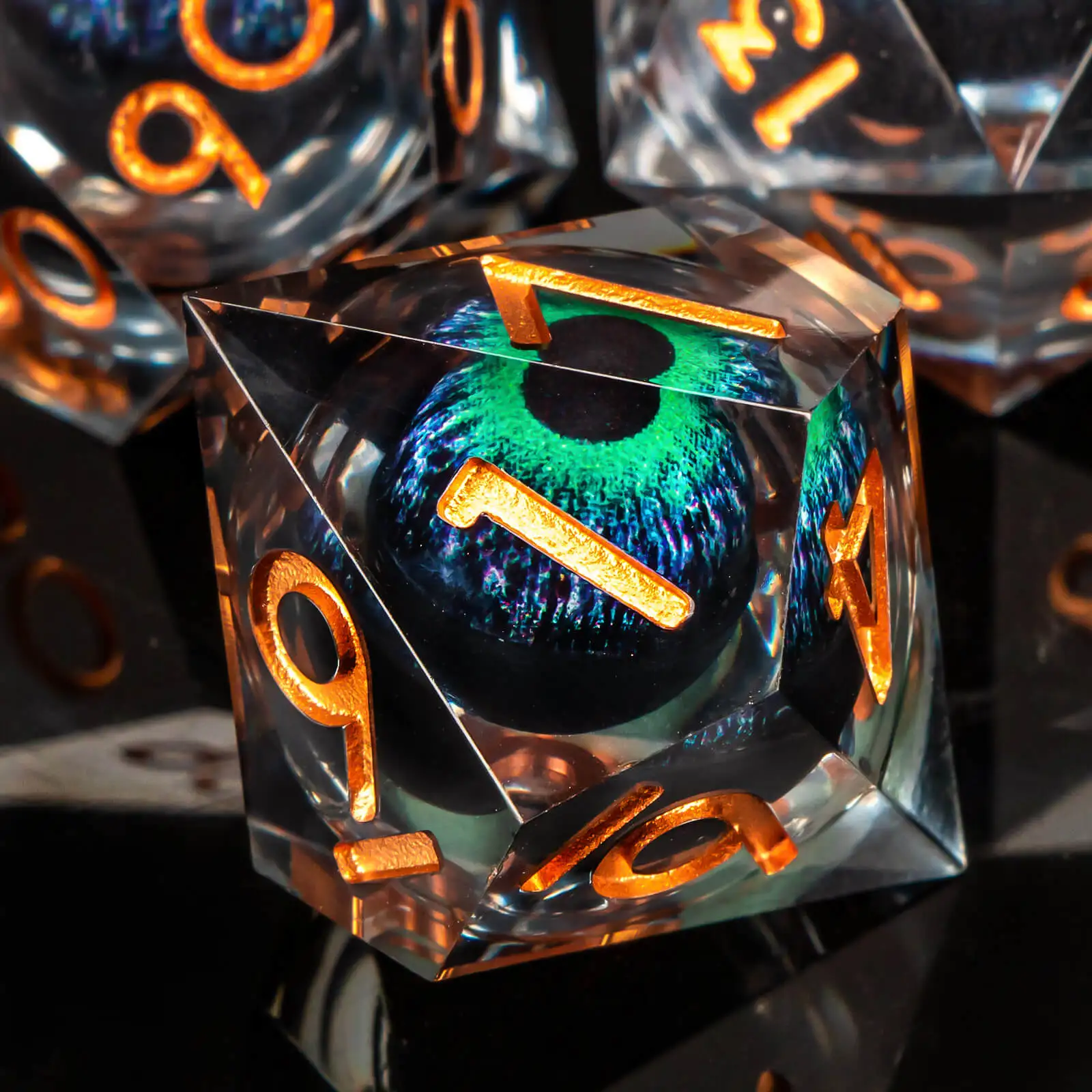 مجموعة نرد عين التنين مجموعة كاملة من الأساسية السائلة D وD حافة حادة لألعاب لعب الأدوار Dungeon وD Dragon D&D Dice Pathfinder