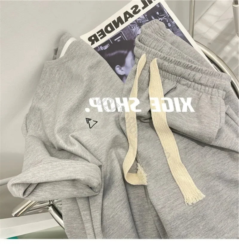 Conjunto de camisetas y pantalones cortos de una pieza para adultos, camiseta de gran tamaño para mujer, camiseta con patrón de película de Anime para hombre, ropa de moda de verano para exteriores, 2 uds.