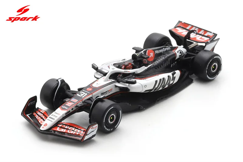 1:64 HAAS VF-25 Deloitte LEON PYRAMID VANTAGE AMR Diecast Collector's Vehicle Model Car