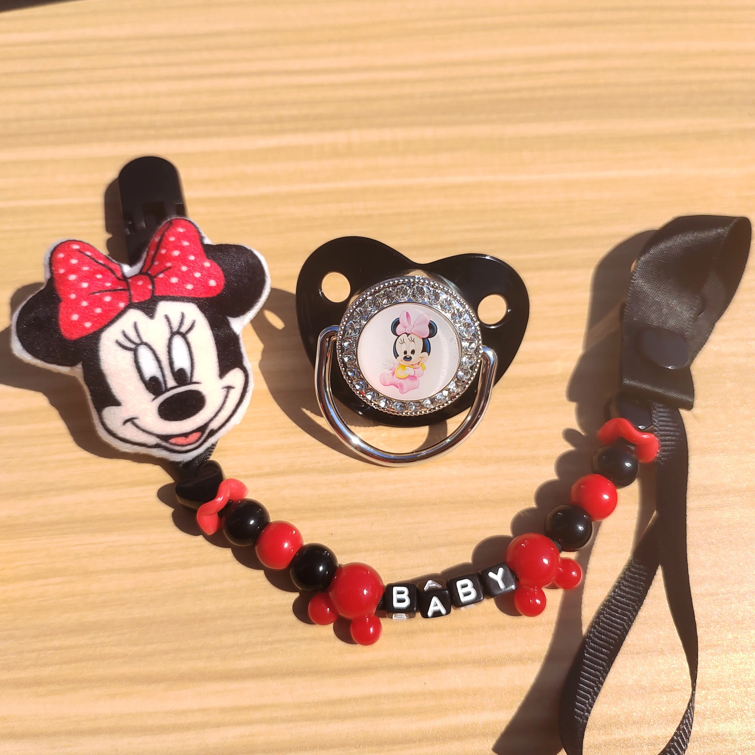 [New Design Minnie Mouse] Disney Baby Pacifier and Clip Deluxe shiny printed baby pacifier with gold letters unique baby shower