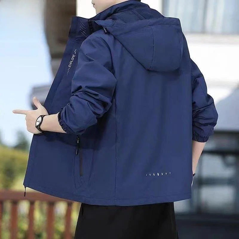 Men's Outdoor Casual Jacket Spring Autumn Style Detachable Hat Three-Proof Couple Version Loose Fit Long Sleeve Coat