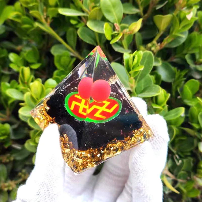 Pyramid Crystal Gravel Epoxy Resin Home Desktop Handmade Ornaments Gift Auspicious Feng Shui