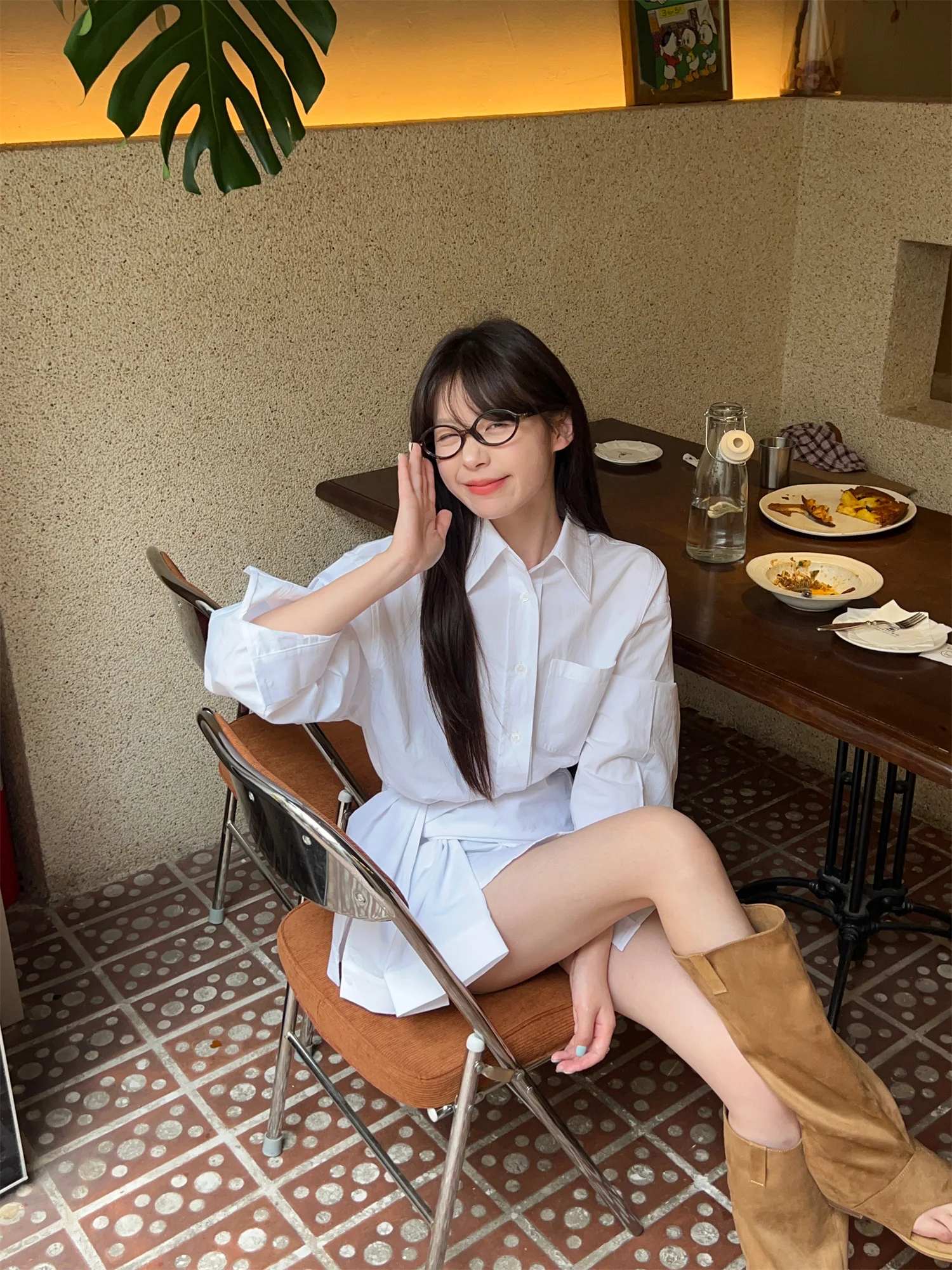 Witte stijlvolle overhemdjurk in Koreaanse stijl - Oversized tuniektop met lange mouwen