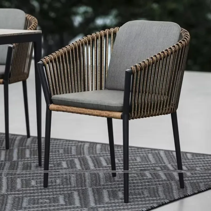 

Cheap Outdoor Aluminium Wooden Color Garden Patio Restaurant Bistro Stackable Dining Chair