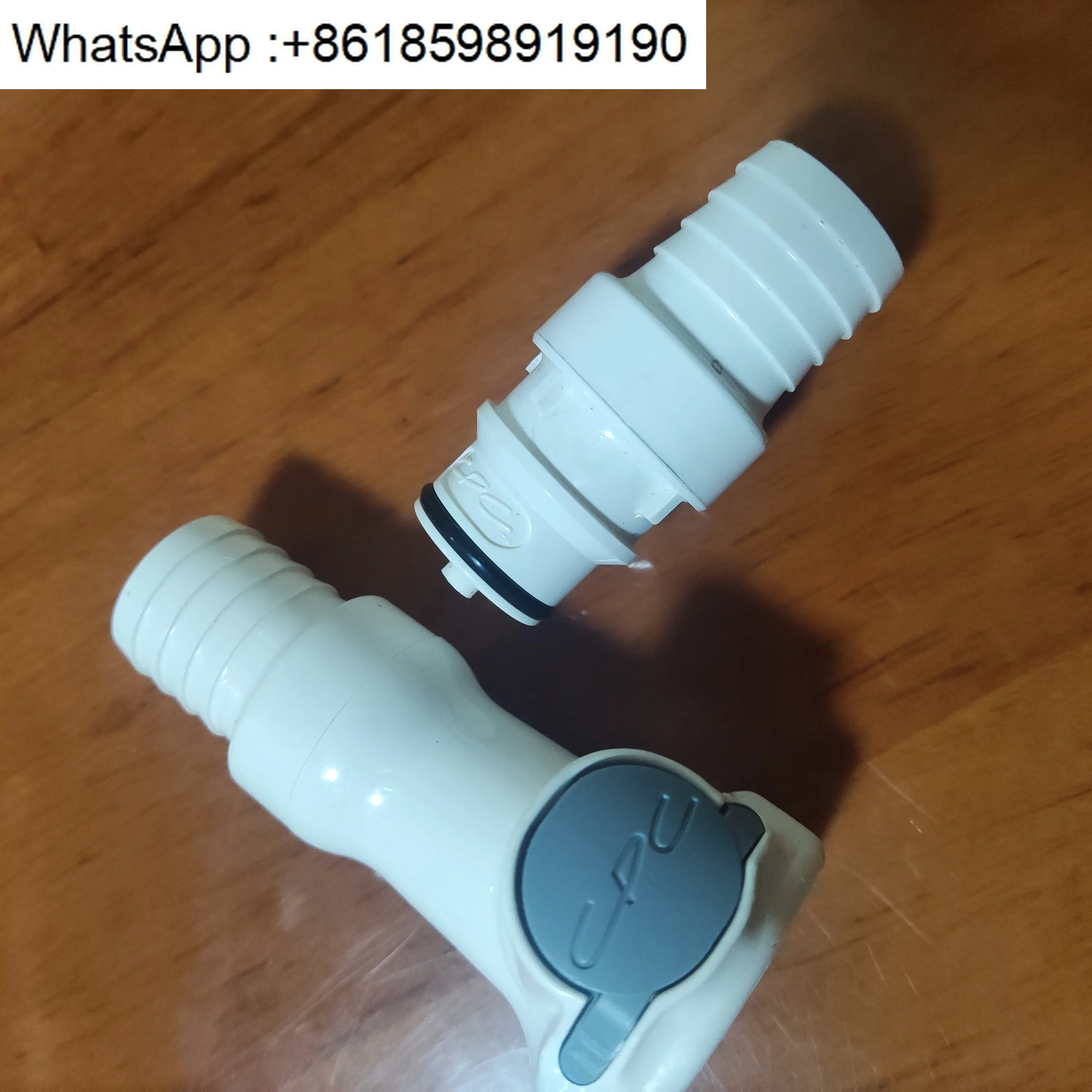 

Quick connector HFCD221235 HFCD171235 High temperature resistance 138 ° Low temperature resistance -40 °