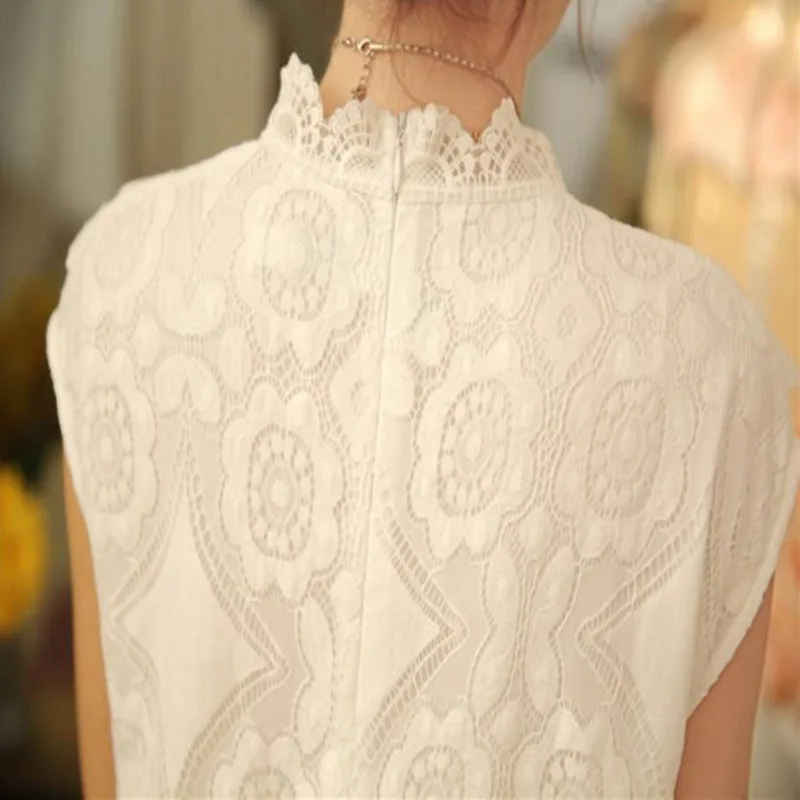 Summer Chiffon Blouse Women's Top 2025 New Sleeveless Office Lace Blouse Women Casual Stand Collar Base Shirts