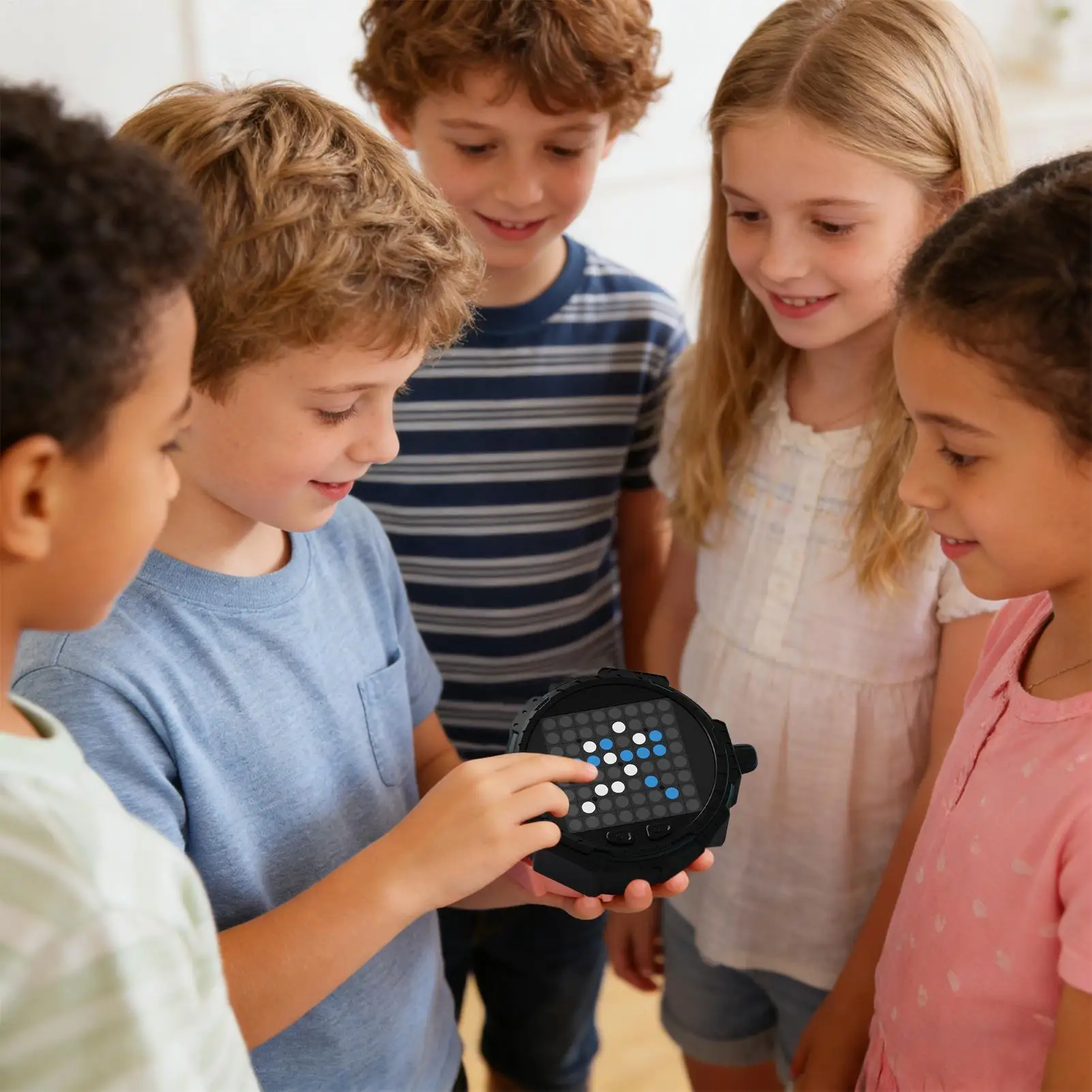 

Электронная шахматная доска, портативная, интерактивная, развивающая, игра «Пять в ряд» с ИИ, для детей, взрослых, подростков, для дома и школы