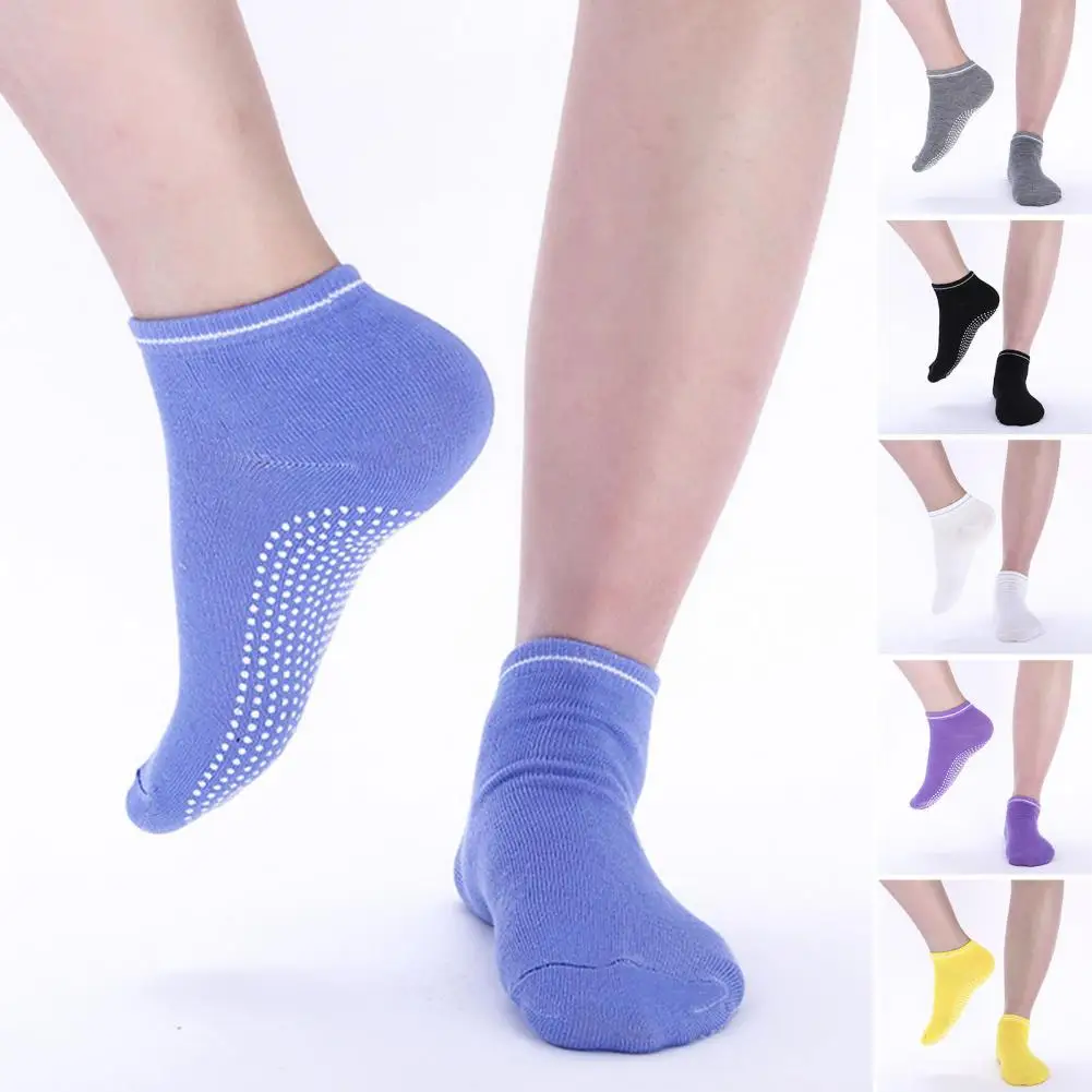 1 Pair Helpful Yoga Socks Wear-resistant Daily Wear Fitted Heel Yoga Pilates Barre Sticky Grippers Socks