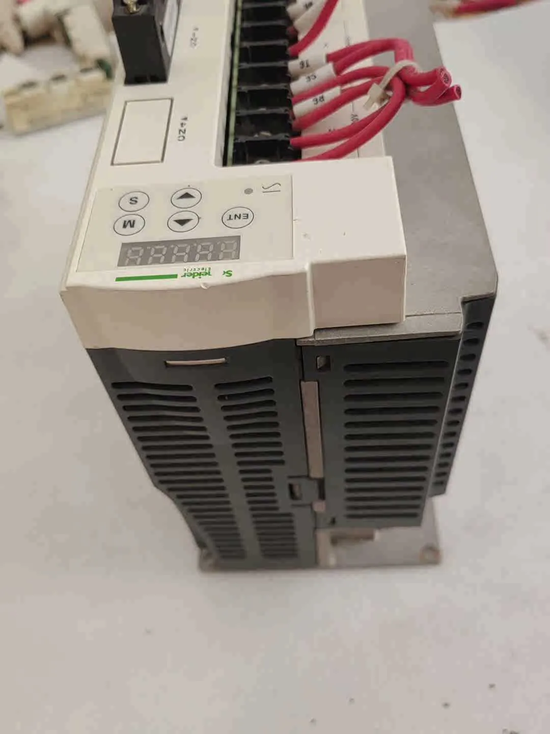 Сервопривод LXM23DU30M3X для Schneider