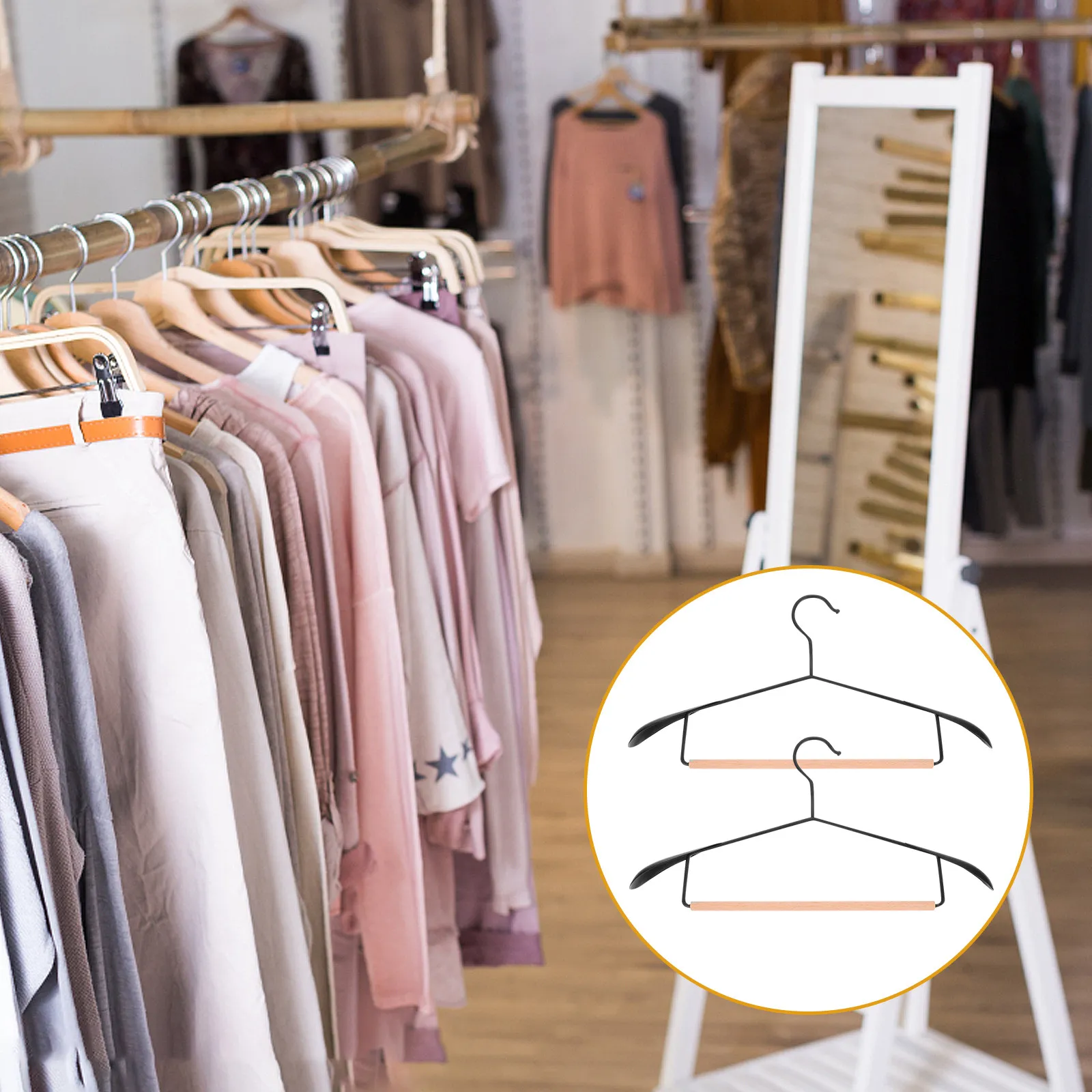 

Набор из 5 прочных вешалок для одежды с широкими плечиками: для зимних курток, костюмов, брюк. Органайзер для хранения в шкафу и гардеробе.