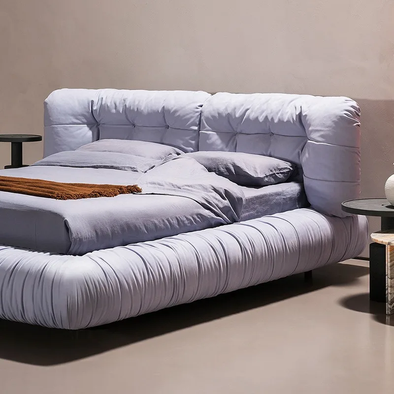 Italian minimalist cloud bed, master bedroom villa high-end imported matte cloth bed 1.8 meters double bed