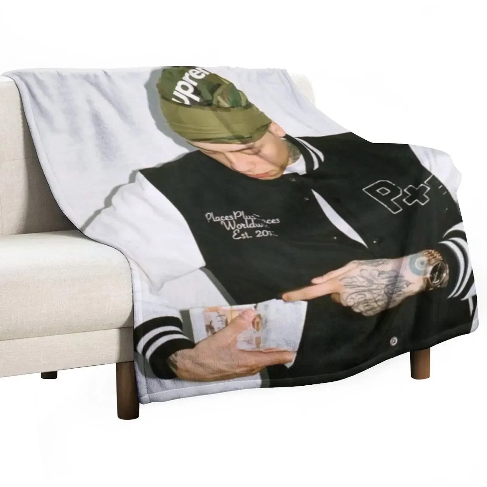 Central Cee Throw Blanket Decorative Throw Plaid Hair Picnic Kid'S Soft Blankets