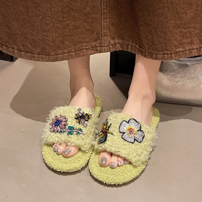 Korean Version Water Diamond Flower Wool Slippers, Home Soft-soled One-line Slippers, Winter Anti-slip Cotton Slippers for Women