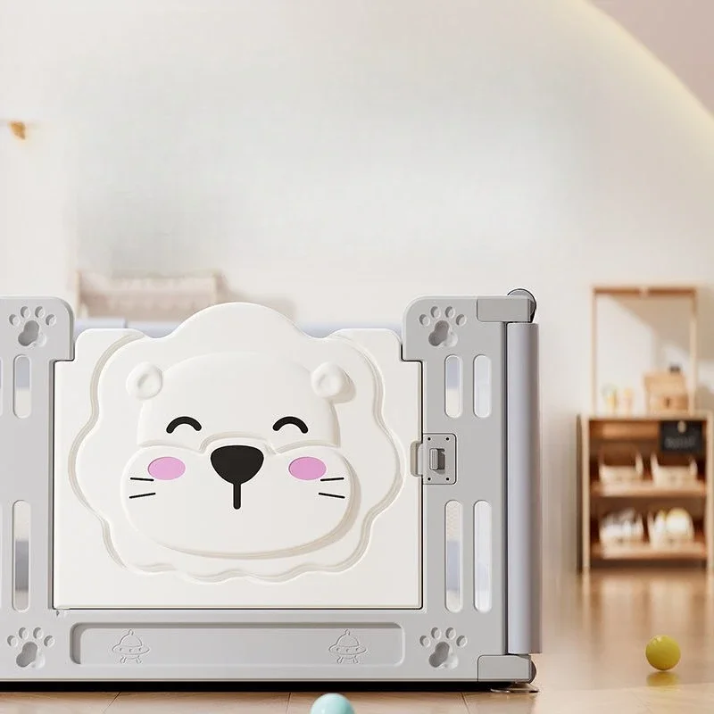 

Fence children's special toddler game Open the door Fence reinforcement heightening with suction cup stability