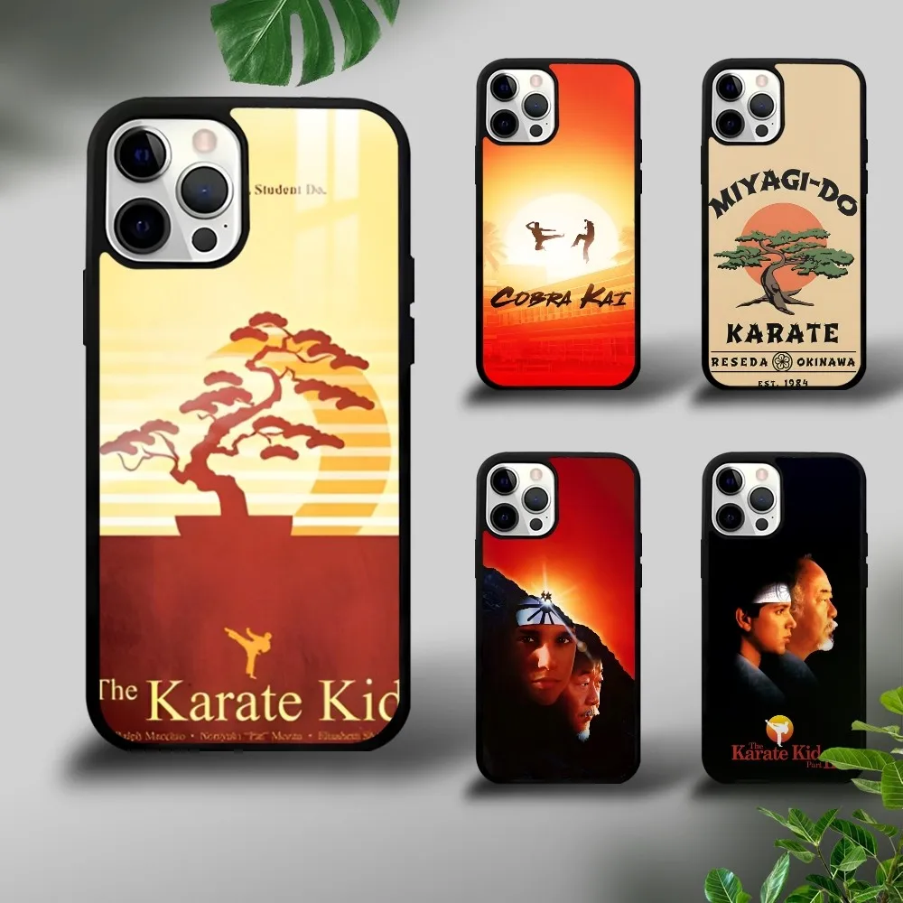 

Movie Cool The Karate kung fu Phone Case For iPhone 16 15 14 13 12 11 Pro Xs Max Mini Plus Celulares Hard Funda