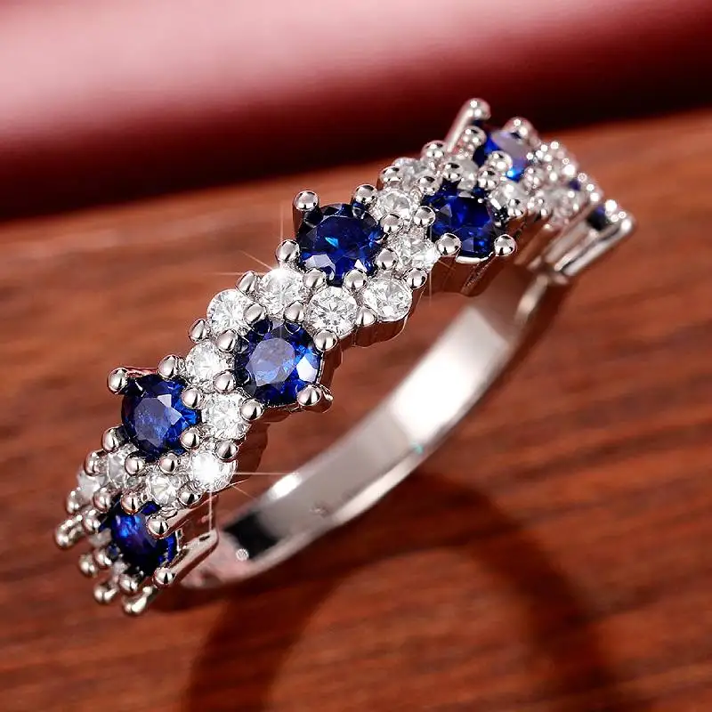 Huitan Charming Damen-Ring, eingelegt, glänzend, blau/weiß, Zirkonia, elegante Hochzeit, tägliche Finger-Accessoires, modischer Party-Schmuck