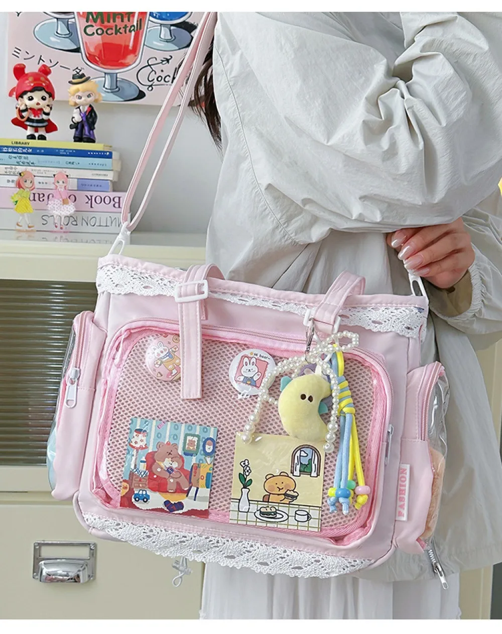 Kawaii Gelbe Spitzen-Ita-Tasche, Große Kapazität, Transparentes Fenster, Anime-Pin-Display, Schultertasche, Lolita Niedliche Handtasche für Comic-Con – Detail 4