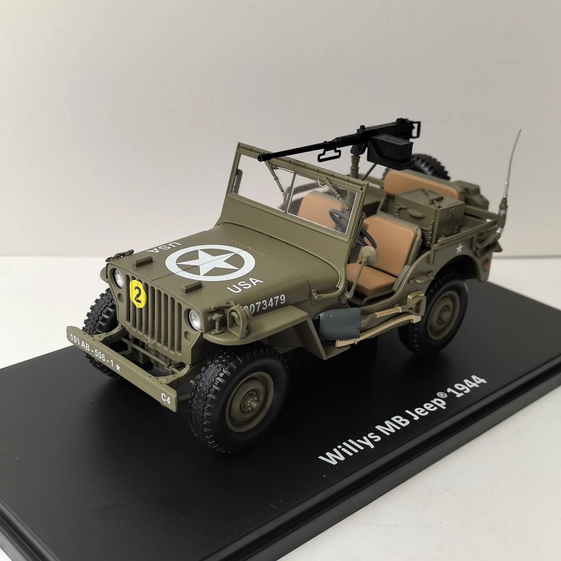 

Diecast ALTAYA 1/24 Scale WILLYS MB JEEP 1944 Jeep Willis Alloy Car Model Collectible Toy Gift Souvenir Display Ornament