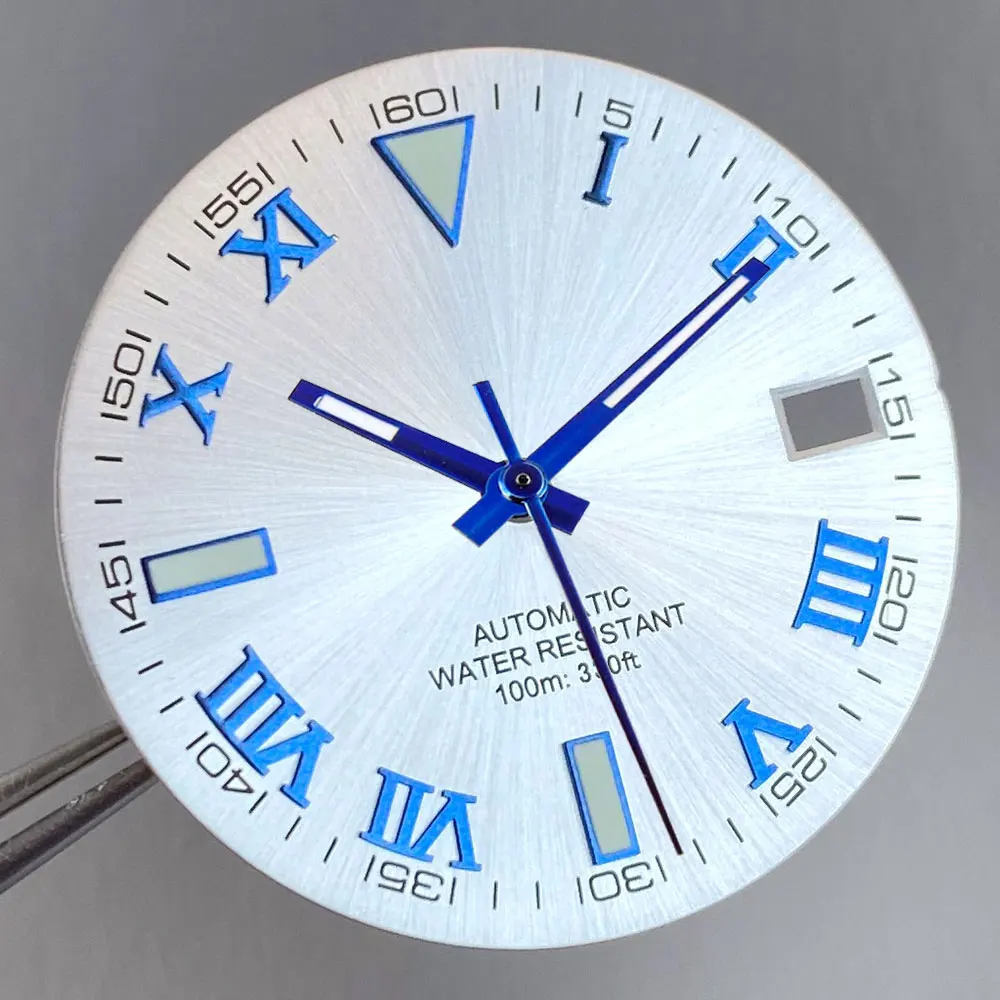 29mm Silbernes Zifferblatt mit blauen römischen Ziffern, Zeiger passend für NH35A Miyota 8215 ETA2824 PT5000 SW200 Uhrwerk, leuchtendes Uhrenteil
