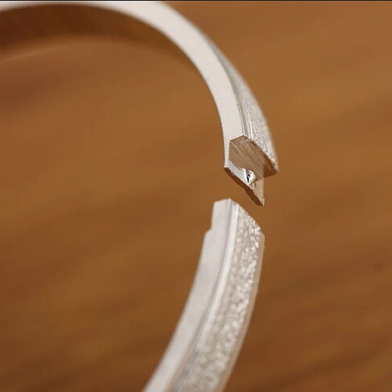 Top Quality Stainless Steel Scrub Pattern lovers Bracelets & Bangles For Men Women 3 Colors Beautiful Love Bangles Best Gift