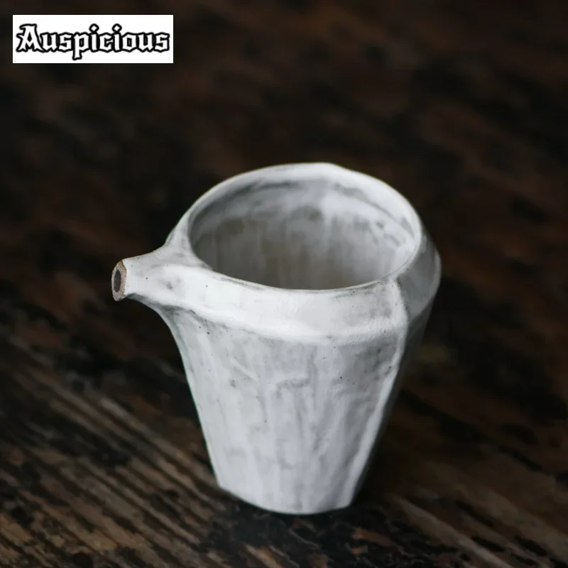 

180ml Japanese Powder Yin Ceramic Tea Pitcher Japanese Coarse Pottery Cha Hai Household Justice Cup Tea Items Craft Accessories