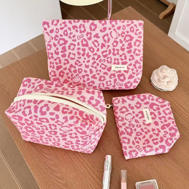 Fresh Pink Leopard Print Makeup Bag Travel Business Trip Sanitary Pad Storage Bag Large Capacity Toiletry Makeup brush Bag