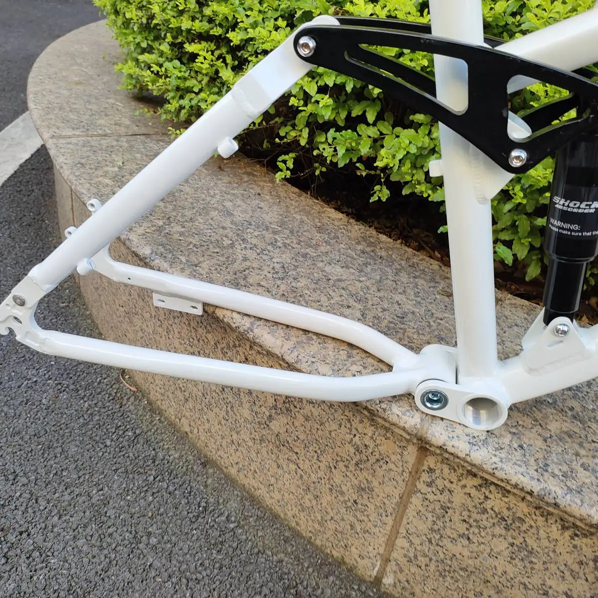 Kalosse Aluminum Alloy  Bike Bicycle  Frame  190mm  Shock  Mountain  Bike Frame Adults Bicycle   Frames