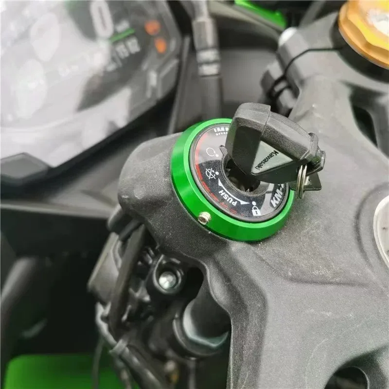 For Ninja ZX-4R/ZX-4RR, 2023-2024 model year, install accessory key protection ring, switch cover decorative cover