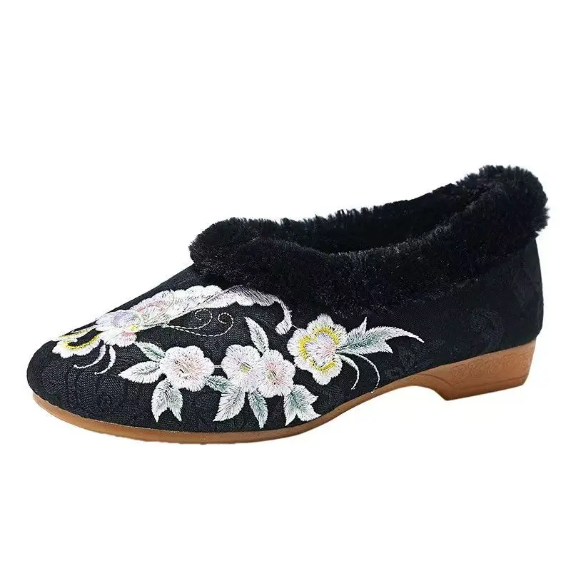 

Women Shallow Low Heel Embroidered Cotton Shoes Winter New Plush Keep Warm Round Toe Slip On Ethnic Style Hanfu Shoes Home Shoes