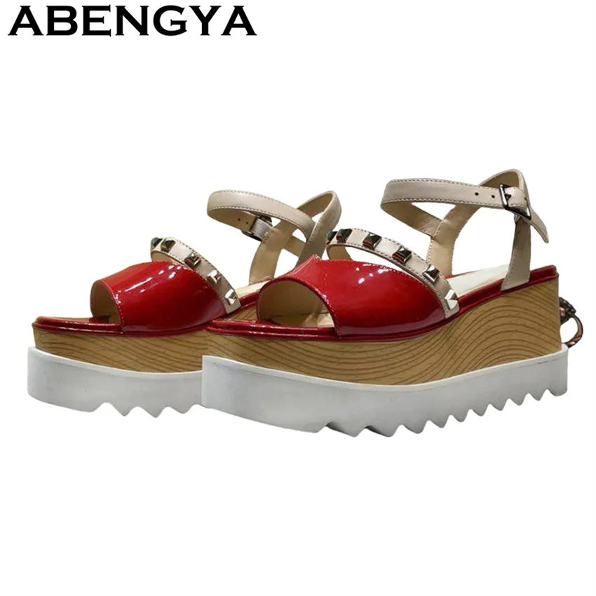 

ABENGYA Rivet Thick Bottom Platform Sandals Woman Fashion Week Designer Leather Sandals 2025 Summer New Casual Rome Shoes Women