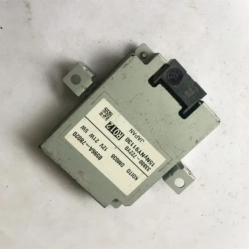 

For Toyota Ralink high-end headlights daytime running lights turn light source drive ballast 8596A-78020 33800-722Y0 Used