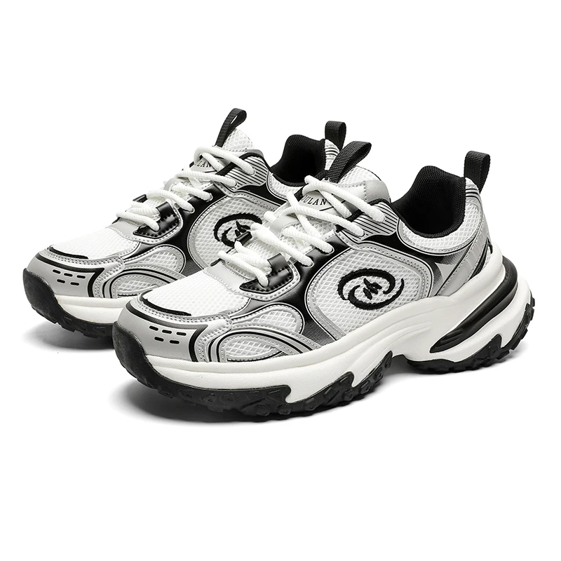 Par de zapatos casuales 2025 Race Up, zapatos deportivos de moda versátiles, zapatillas de deporte de maternidad resistentes al desgaste elásticas de equilibrio ligero