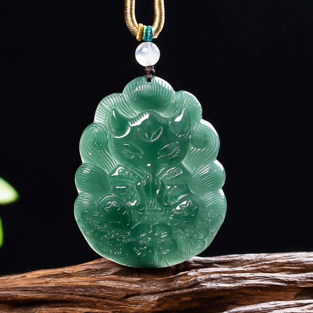 Pingente de Raposa de Nove Caudas em Esmeralda Natural Azul Água, Colar de Jadeíta de Mianmar, Joia de Luxo Vintage para Mulheres