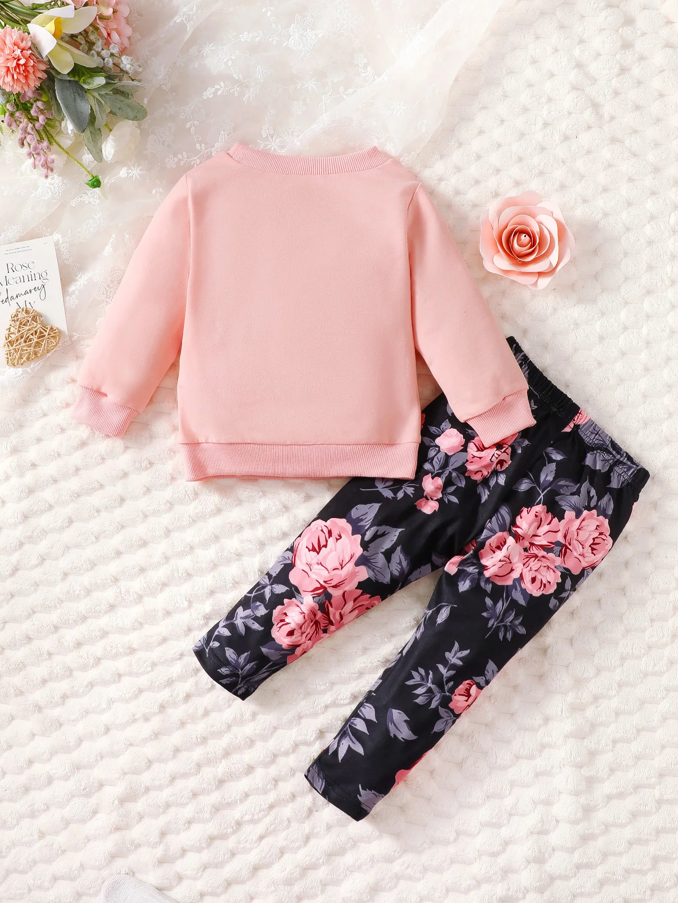 Two piece spring and autumn baby girl fashion casual letter printed pink pullover and floral random printed slim fit pants set