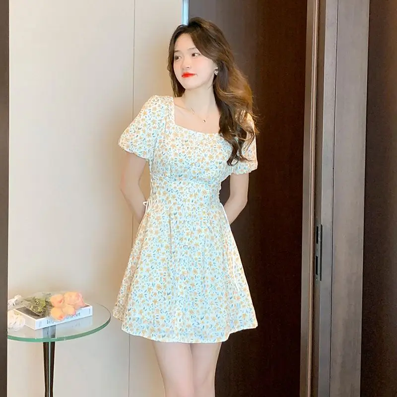 First Love Floral Dress for Women New Temperament Square Collar Puff Sleeves Waist-hugging to Make Them Look Thin