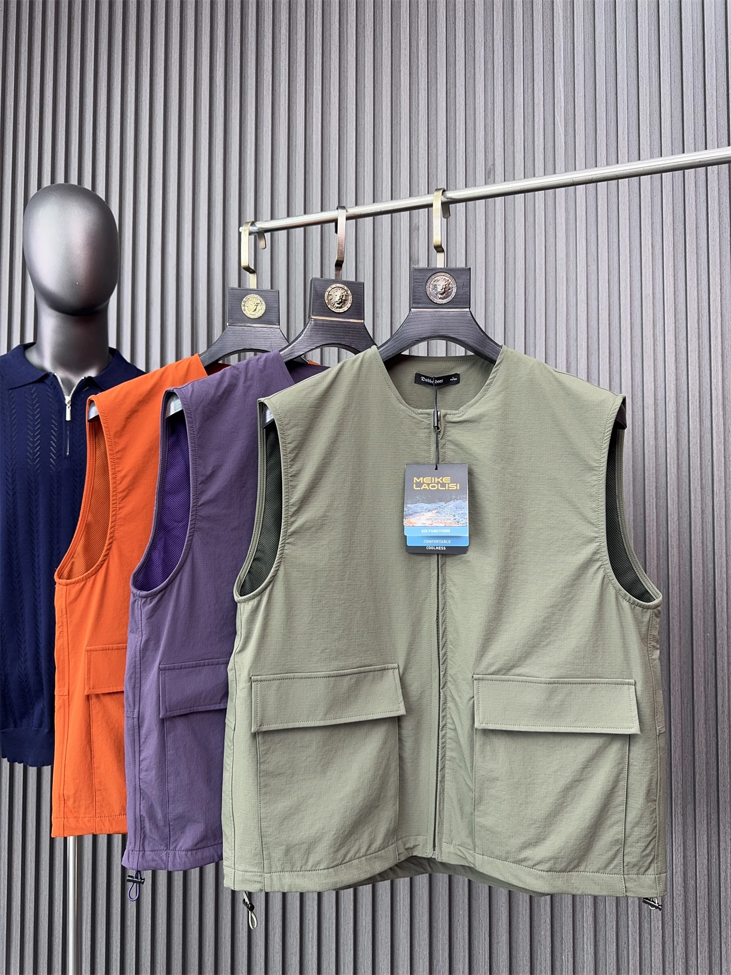 

Svip мужской летний уличный легкий дышащий повседневный солнцезащитный жилет Cool Sensation UPF50 + моющаяся застежка-молния