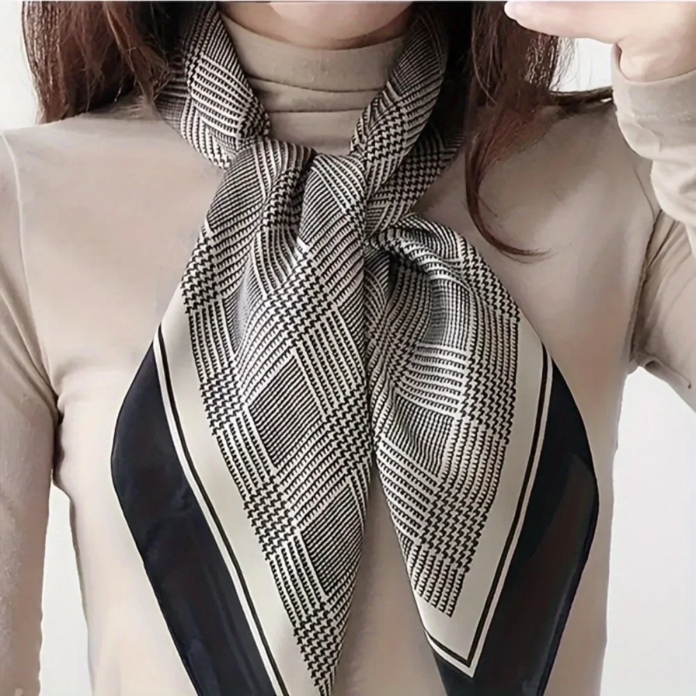 A 27.58-Inch Black And Gray Houndstooth Square Scarf, Featuring a Stylish Bohemian Silk Feel, Made of 100% Mulberry Silk. - Detail 1