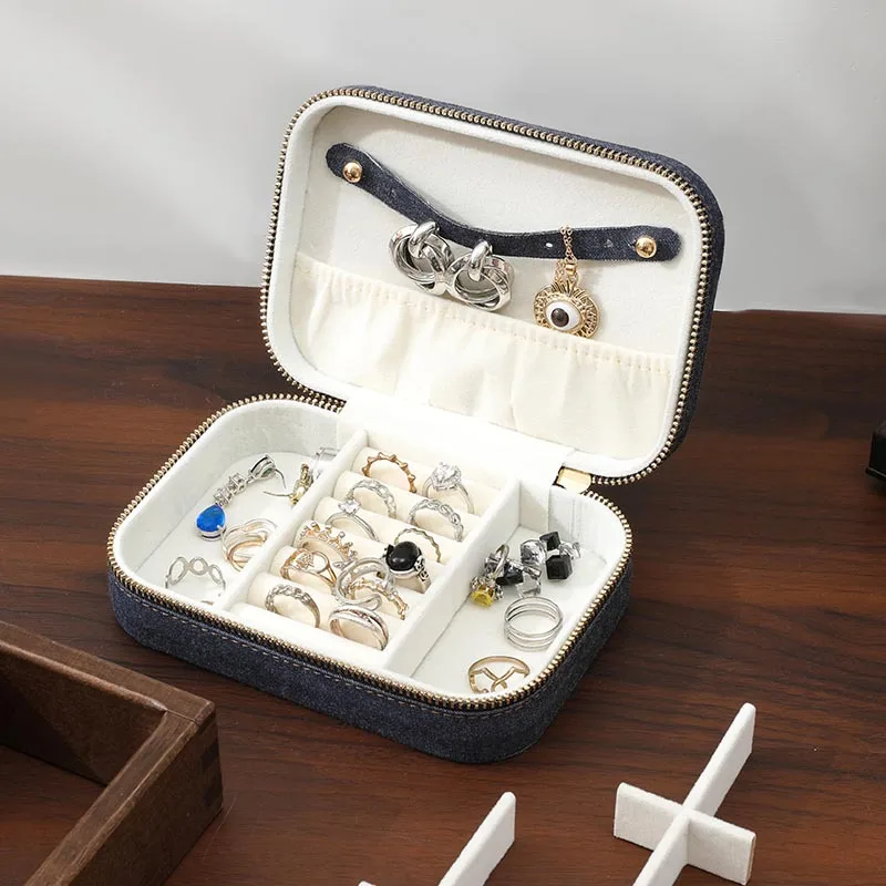 جديد مجوهرات حقيبة التخزين حلقة قلادة أقراط أقراط صندوق مجوهرات المحمولة الغبار واقية ومضادة للأكسدة صندوق مجوهرات