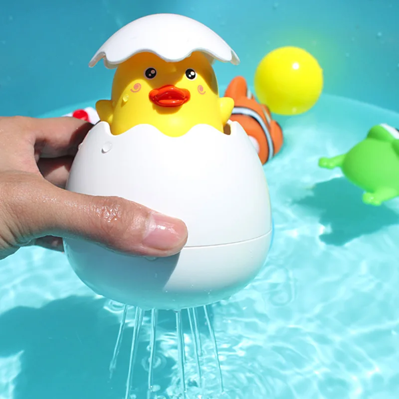 Giocattolo da bagno per bambini Bambini Carino Anatra Pinguino Uovo Spruzzatore d'acqua Bagno Spruzzatore Doccia Nuoto Giochi d'acqua per il regalo dei bambini