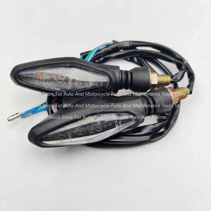 Suitable for Chunfeng Motorcycle Accessories CF250NK/SR400650GT Front and Rear Left and Right Turn Signals Turning Direction