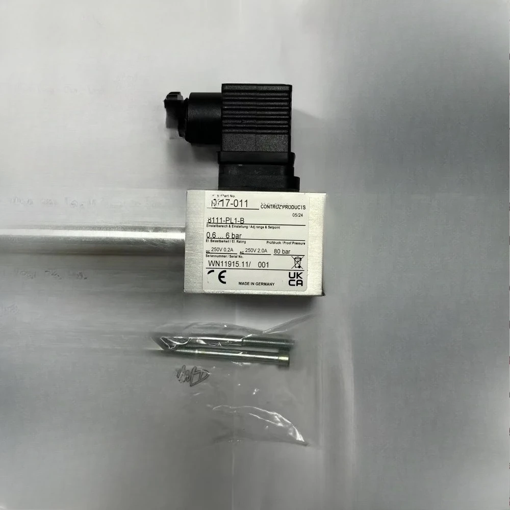Pressure switch 8000 Series 8111-PL1-B