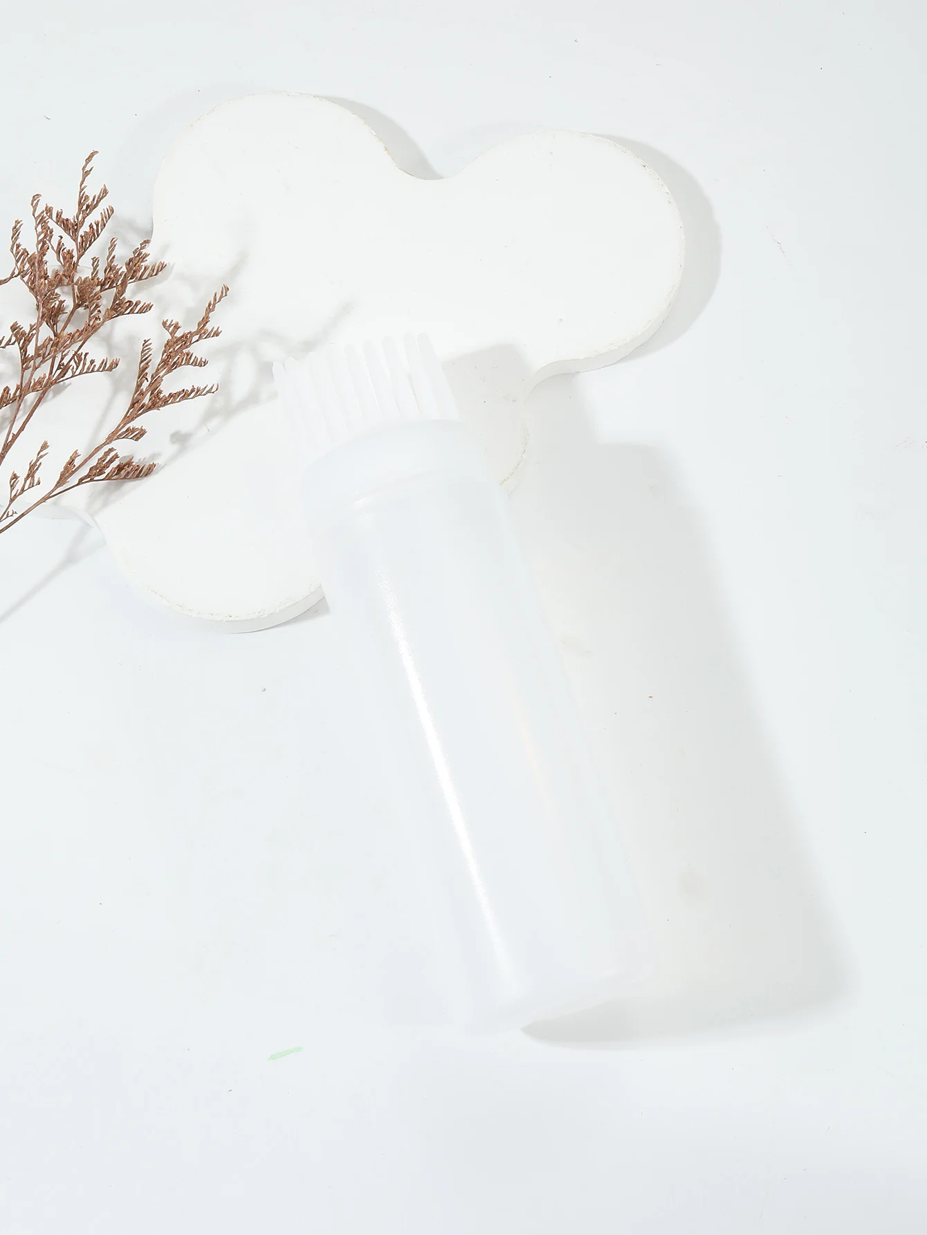 1 Stück Kammförmige Haarfärbeflasche, Haarfärbepinsel-Flasche, mit Markierungen, wiederverwendbar für Haaraccessoires – Detail 6