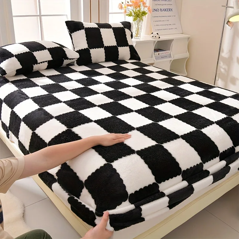 

Checkered Fitted Sheet Milky Velvet Flannel Checkered Fitted Sheet Bed Sheet Thickened Warm Mattress Protector Cover for Bedroom