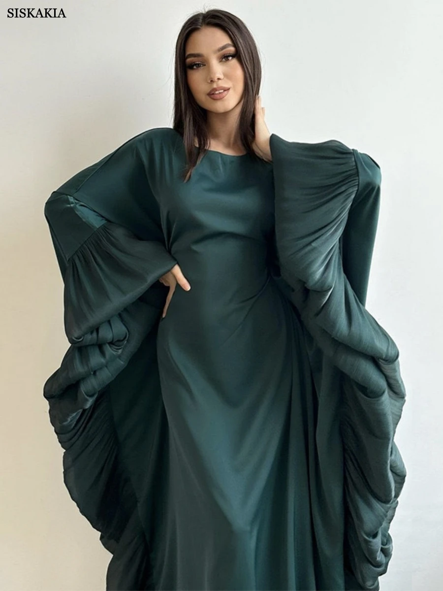 Siskakia Luxury Women Petal Sleeve Abayas Batwing Dubai Batwing Sleeve Maxi Dress Muslim Fashion Solid Kaftan 2025
