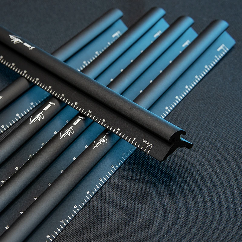 

Линейка-штатив DIY Линейка для изделий из кожи ручной работы с равным интервалом Положение резки 30 см Матовая поверхность Без дискомфорта к руки