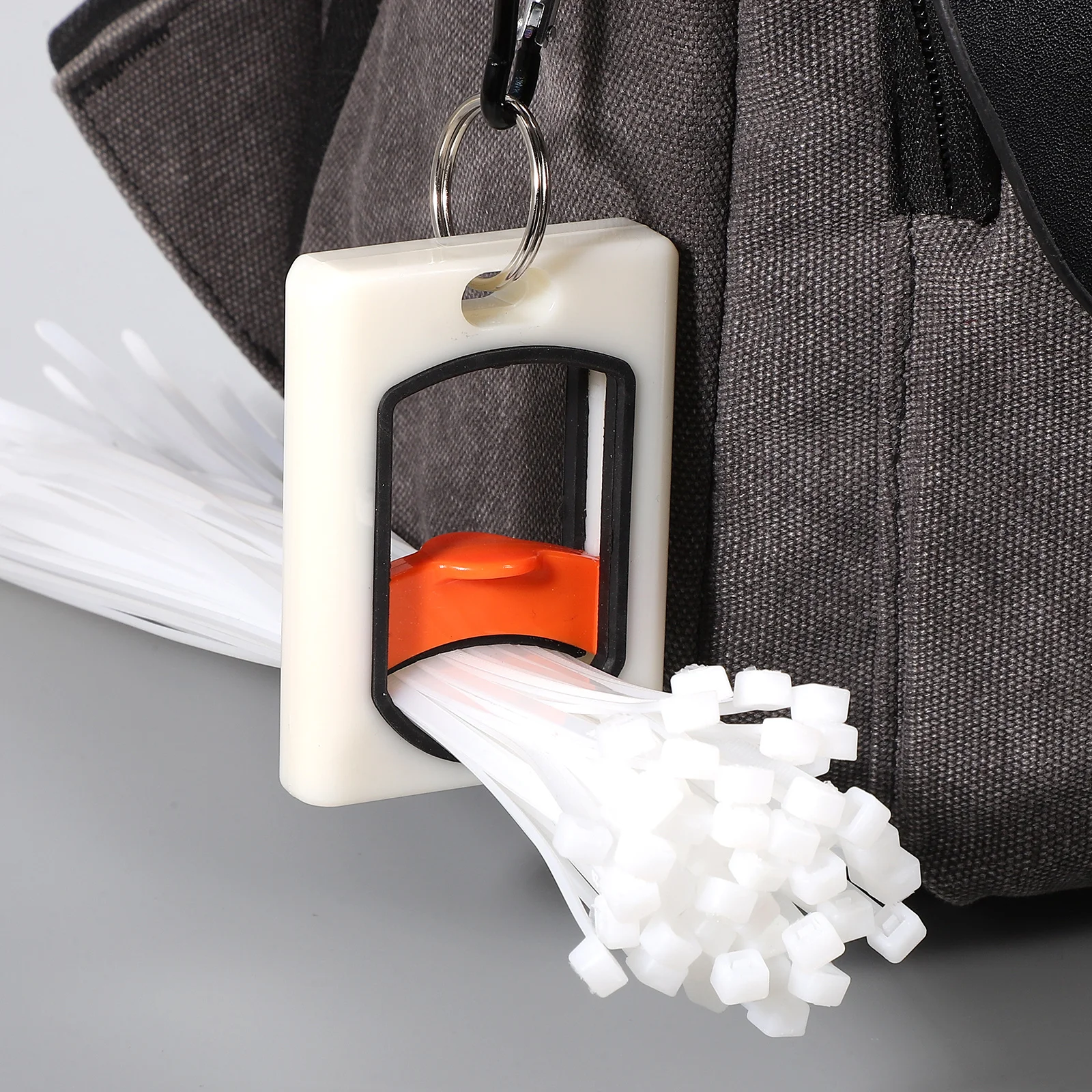 

2 Pcs Cable Tie Organizer Glow in Dark Durable Abs Compact Electrician Tools Wire Management Cord Organizer Tie Holder